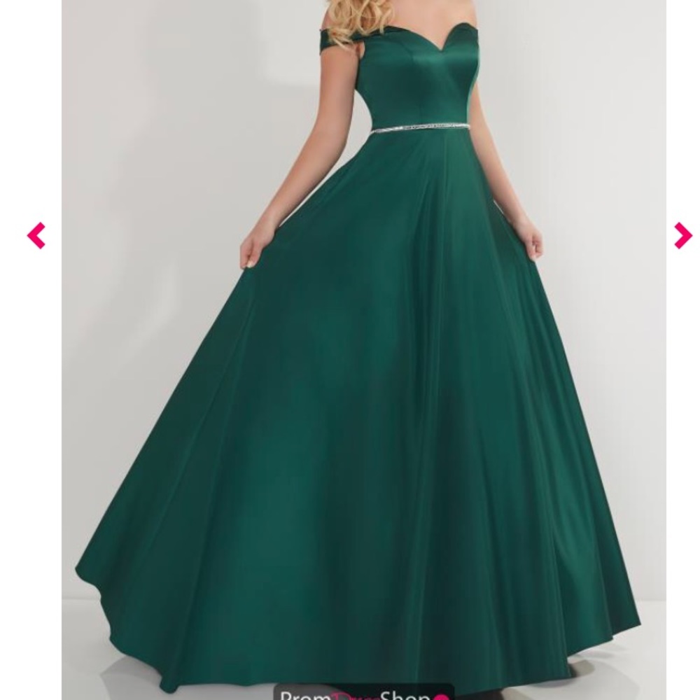 Studio 17 Prom Dress Style 12710